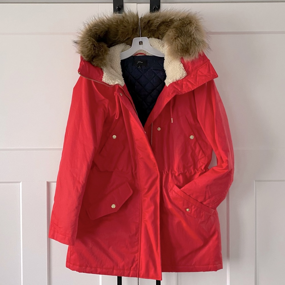 J CREW PERFECT WINTER PARKA WITH ECO-FRIENDLY PRIMALOFT